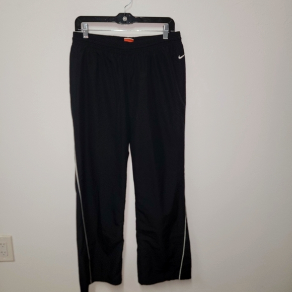 Nike men's joggers size M - Picture 1 of 6
